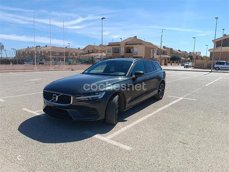Begagnad Volvo V60 150 HK (110 kW) 2019 Grön Kombi