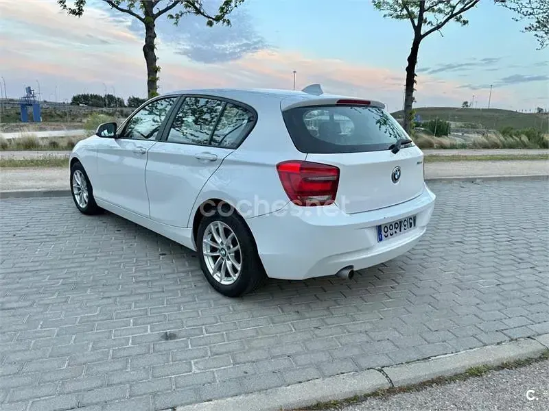 Occasion BMW 116 Efficient Dynamics 116 ch (85 kW) 2013 Blanc Citadine