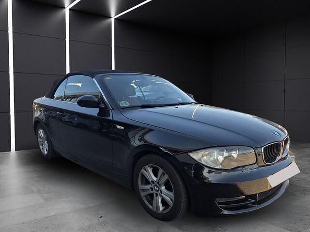 Usado BMW 120 Cabriolet 177 CV (130 kW) 2008 Negro Descapotable