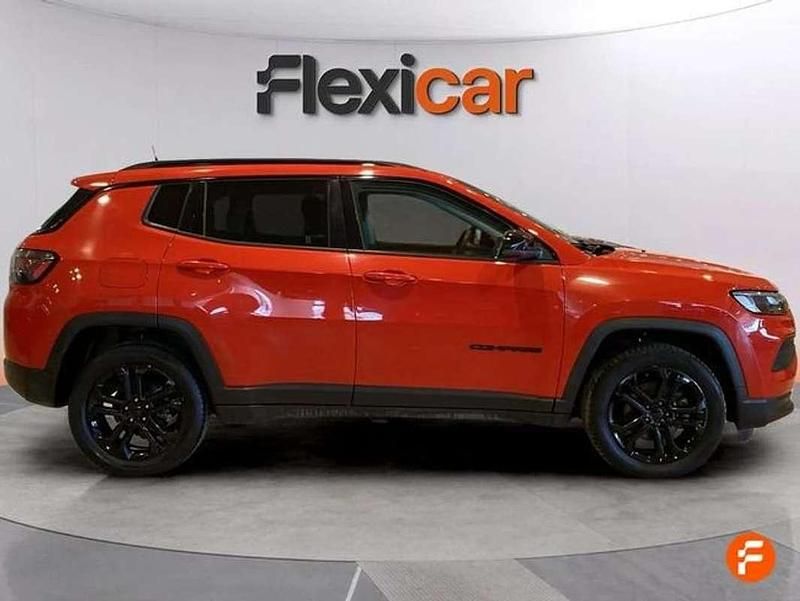 Usado Jeep Compass Limited 131 CV (96 kW) 2022 Rojo SUV