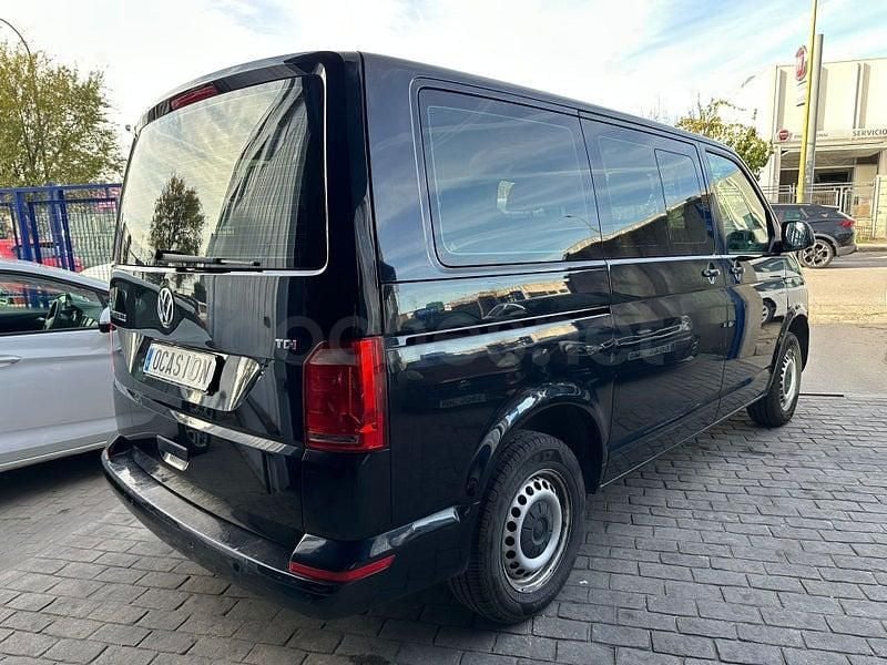 Usado VW Caravelle Trendline 150 CV (110 kW) 2017 Negro Monovolumen