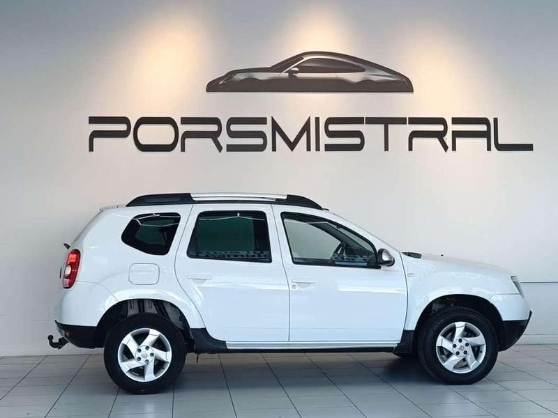 Usado Dacia Duster Lauréate 110 CV (80 kW) 2013 Blanco SUV