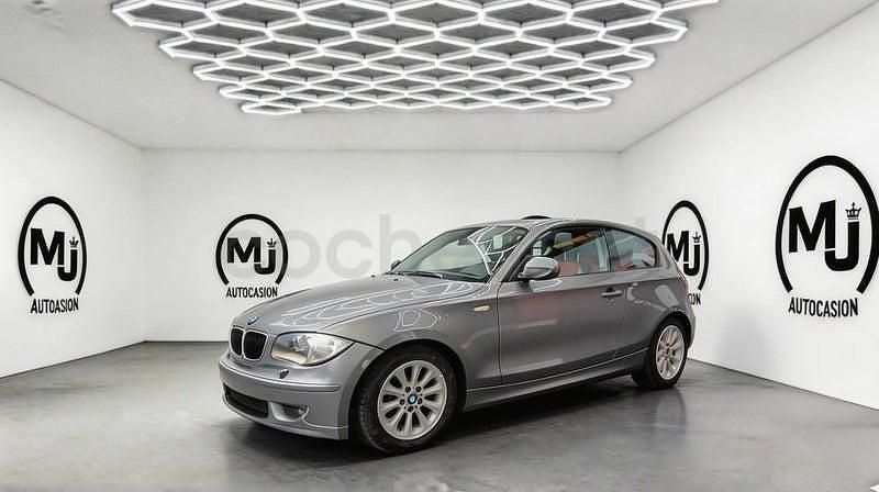 Usado BMW 120 177 CV (130 kW) 2011 Gris / plata Utilitario