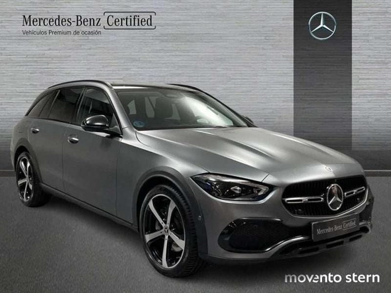 Usado Mercedes E220 All-Terrain 200 CV (147 kW) 2022 Gris Familiar