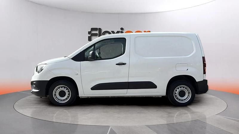 Usado Opel Combo S 102 CV (75 kW) 2022 Blanco Monovolumen