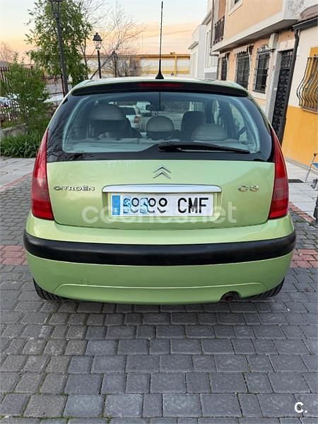Usado Citroën C3 110 CV (80 kW) 2003 Verde Berlina