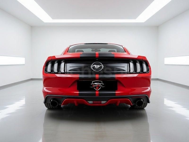Usado Ford Mustang Fastback 310 CV (228 kW) 2016 Rojo Coupe