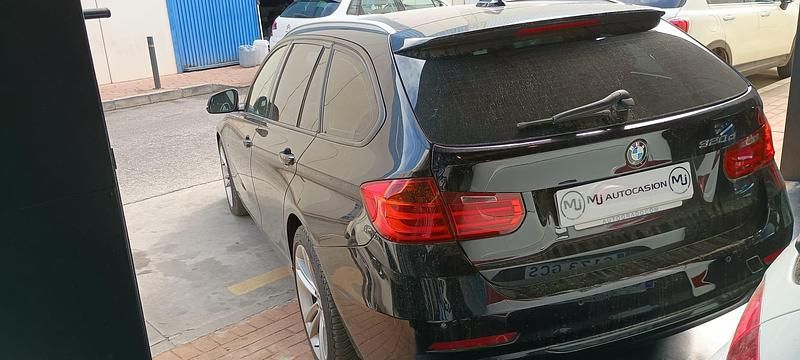 Usado BMW 320 Efficient Dynamics 163 CV (119 kW) 2012 Negro Familiar