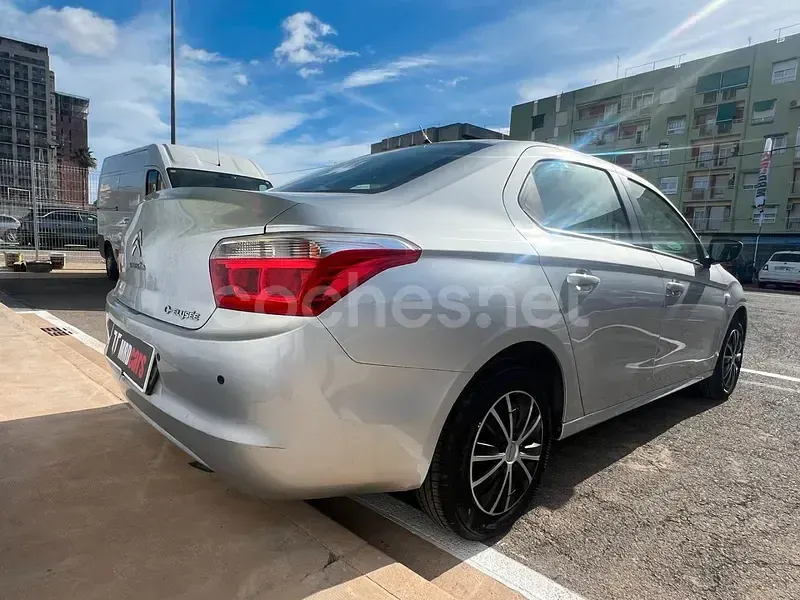 Usado Citroën C-Elysee I Seduction 115 CV (84 kW) 2013 Gris / plata Berlina