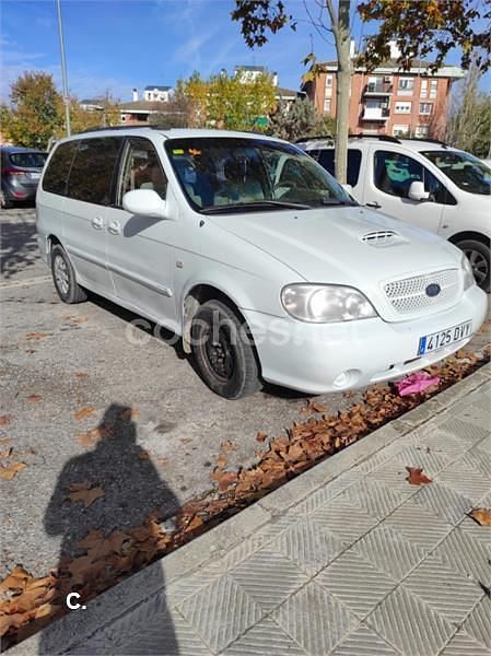 Usado Kia Carnival LX 144 CV (105 kW) 2006 Blanco Monovolumen