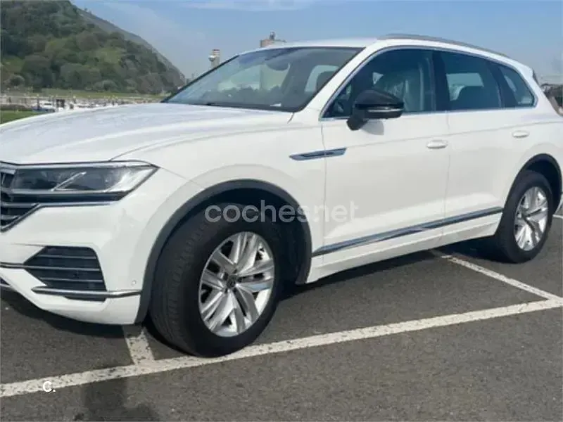 Usado VW Touareg 231 CV (169 kW) 2021 Blanco SUV