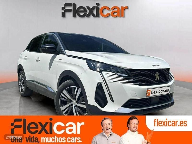 Usado Peugeot 3008 Allure 136 CV (100 kW) 2023 Blanco SUV