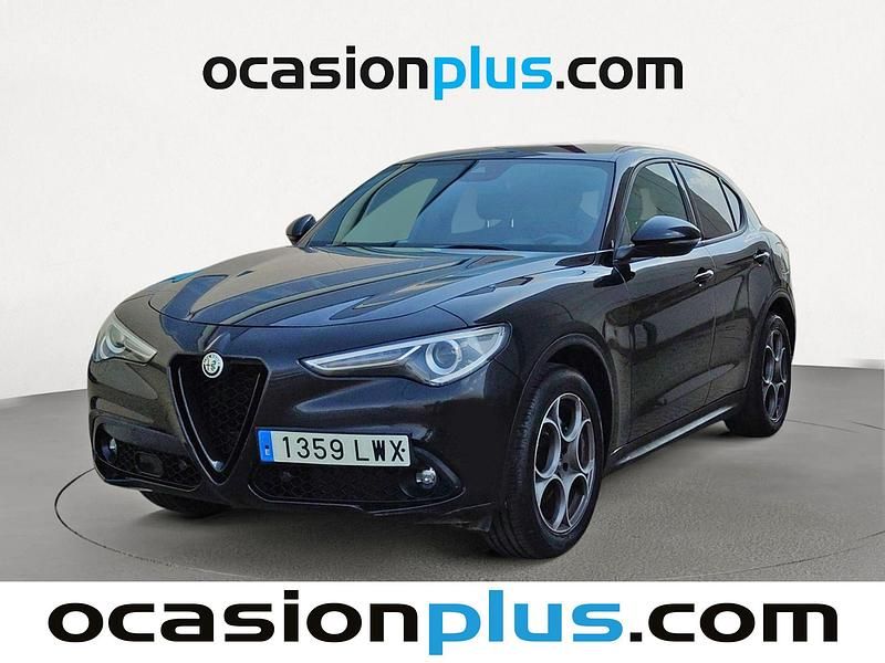 Negro Usado 2022 Alfa Romeo Stelvio Sprint SUV | 25.319 € (Super precio) - Imagen 1/4