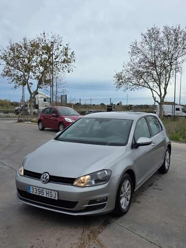 Gris Usado 2013 VW Golf VII Advance Utilitario | 8700 € (Precio justo) - Imagen 1/4
