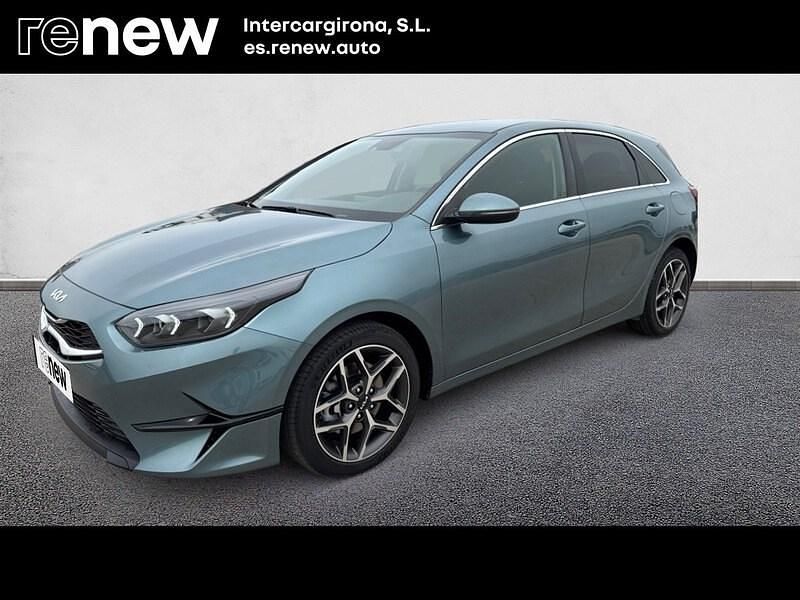 Verde Usado 2024 Kia Ceed Utilitario | 21.680 € (Precio justo) - Imagen 1/4