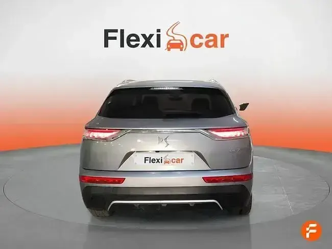 Usado DS Automobiles DS7 Crossback So Chic 130 CV (95 kW) 2017 Gris SUV