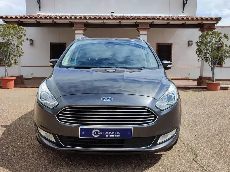 Usado Ford Galaxy Titanium 150 CV (110 kW) 2017 Gris / plata Monovolumen