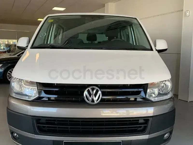 Usado VW Caravelle Comfortline 140 CV (102 kW) 2014 Blanco Van