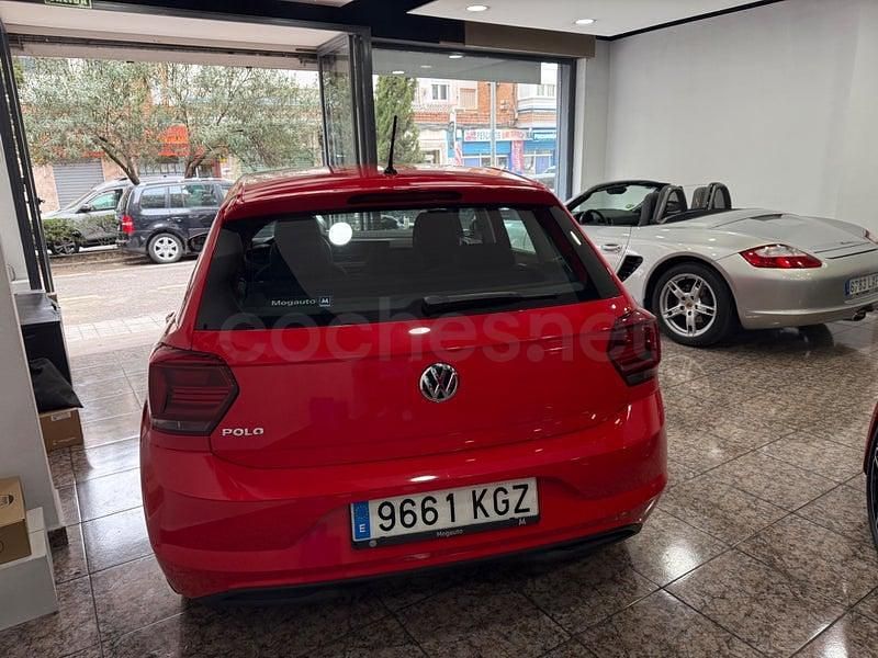 Usado VW Polo Advance 95 CV (69 kW) 2018 Rojo Utilitario