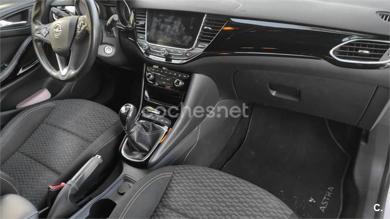 Usado Opel Astra Excellence 110 CV (80 kW) 2017 Blanco Berlina