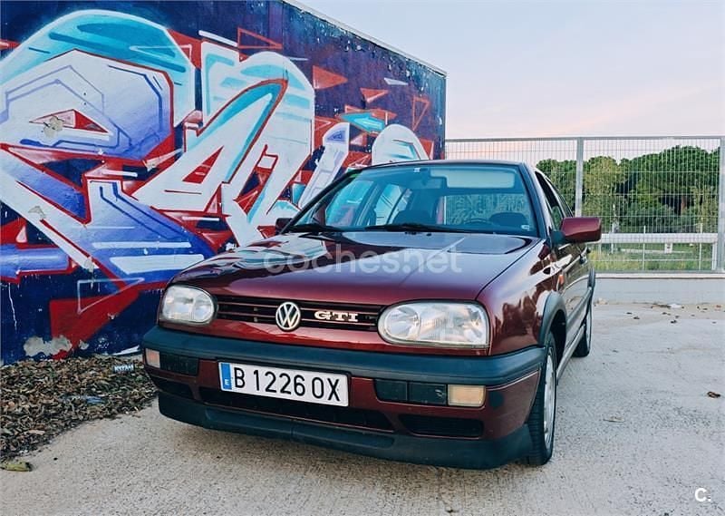 Usado VW Golf III GTI 115 CV (84 kW) 1994 Granate Berlina