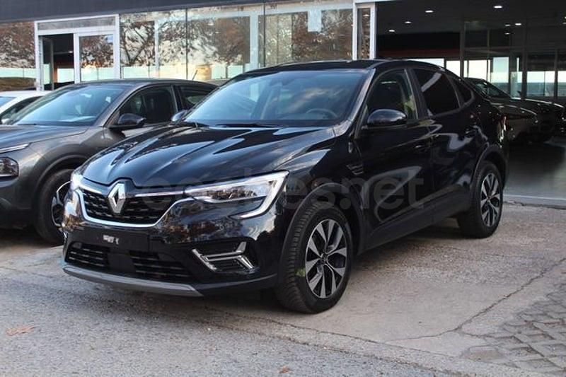 Usado Renault Arkana Techno 140 CV (102 kW) 2024 Negro SUV