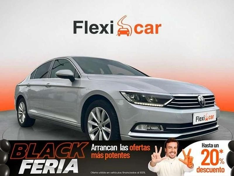 Gris Usado 2017 VW Passat Advance Berlina | 14.990 € (Buen precio) - Imagen 1/4