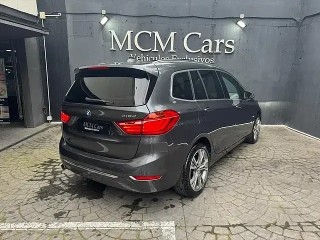 Usado BMW 218 Executive 150 CV (110 kW) 2018 Gris Familiar