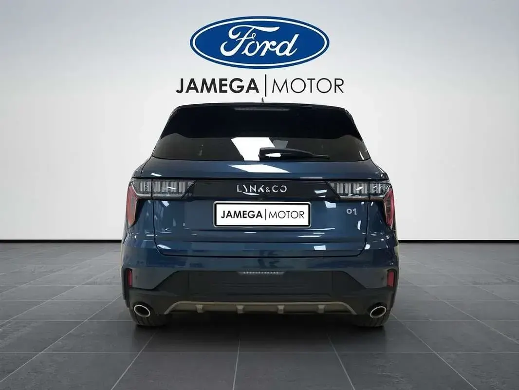 Usado Lynk & Co 01 261 CV (191 kW) 2022 Azul SUV