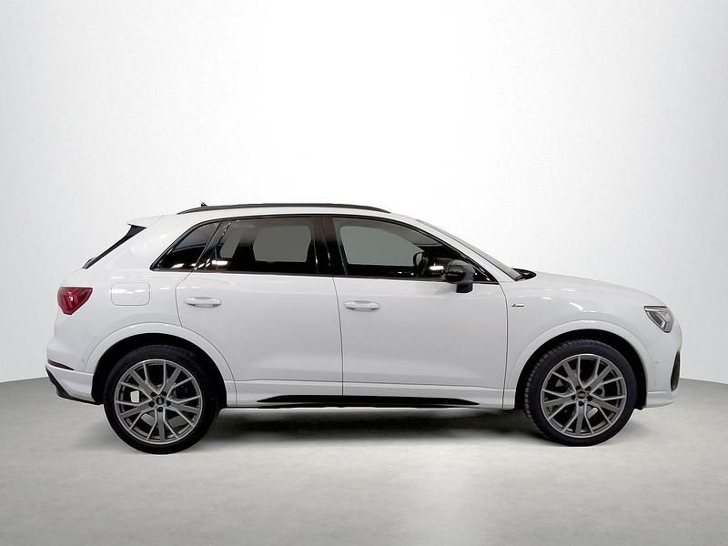 Usado Audi Q3 Ambiente 150 CV (110 kW) 2024 Blanco SUV