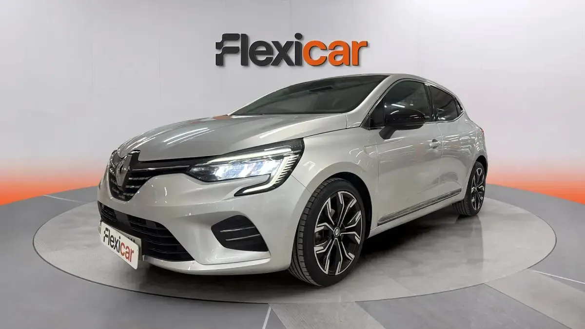 Usado Renault Clio V Intens 90 CV (66 kW) 2021 Gris Berlina