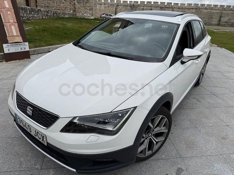 Usado Seat Leon 4Drive 150 CV (110 kW) 2015 Blanco Familiar