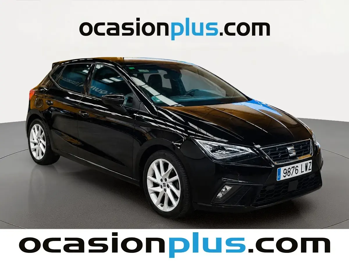 Usado Seat Ibiza FR 150 CV (110 kW) 2022 Negro Utilitario