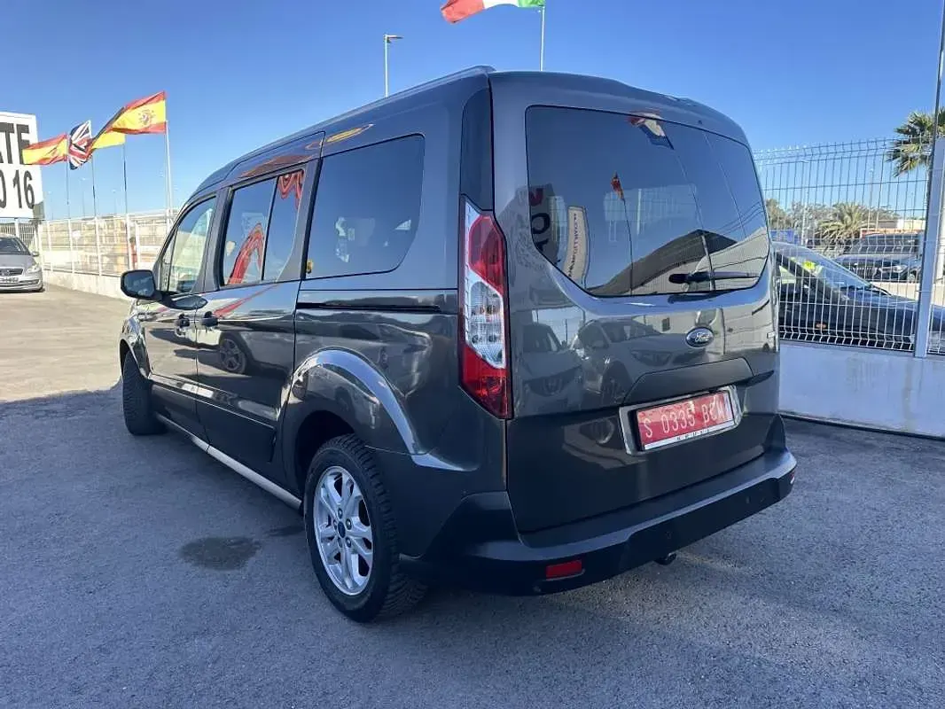 Usado Ford Transit Connect Trend 120 CV (88 kW) 2018 Gris Monovolumen