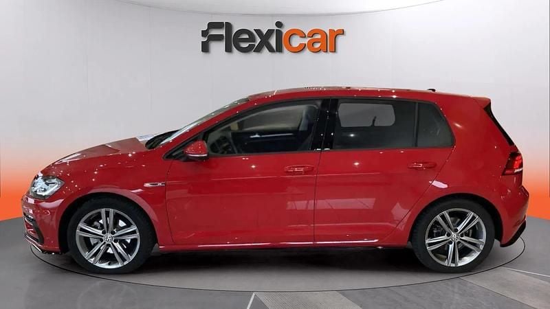 Usado VW Golf VII R-line 150 CV (110 kW) 2020 Rojo Utilitario