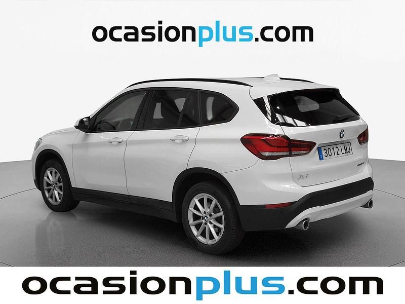 Używany BMW X1 150 KM (110 kW) 2021 Biały SUV