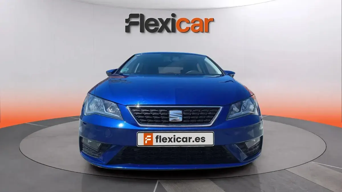 Usado Seat Leon Style 115 CV (84 kW) 2018 Azul Berlina