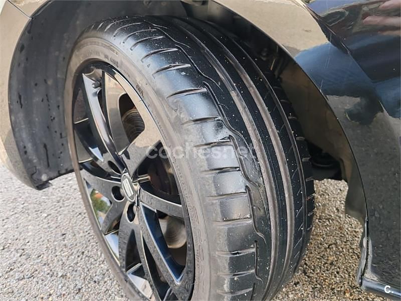 Usado Seat Ibiza FR 110 CV (80 kW) 2016 Negro Berlina