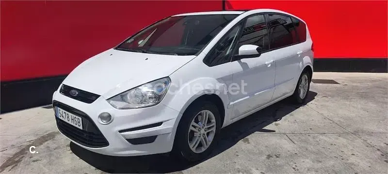 Usado Ford S-MAX Trend 115 CV (84 kW) 2013 Blanco Monovolumen