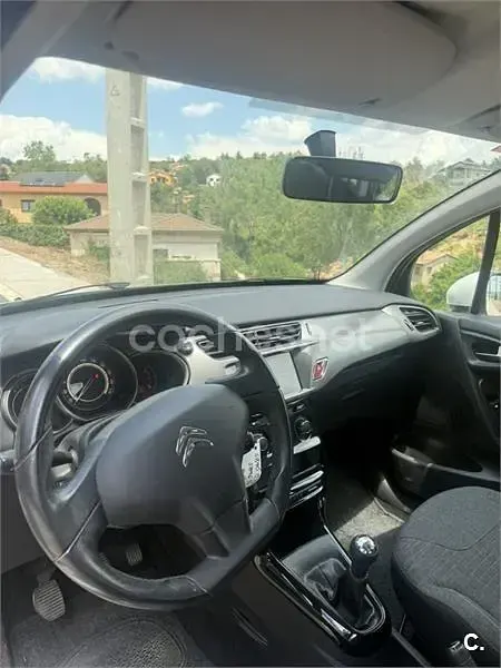 Usado Citroën C3 Live 75 CV (55 kW) 2016 Blanco Berlina
