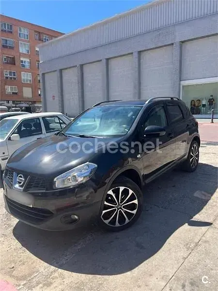 Usado Nissan Qashqai Acenta 106 CV (77 kW) 2011 Negro SUV