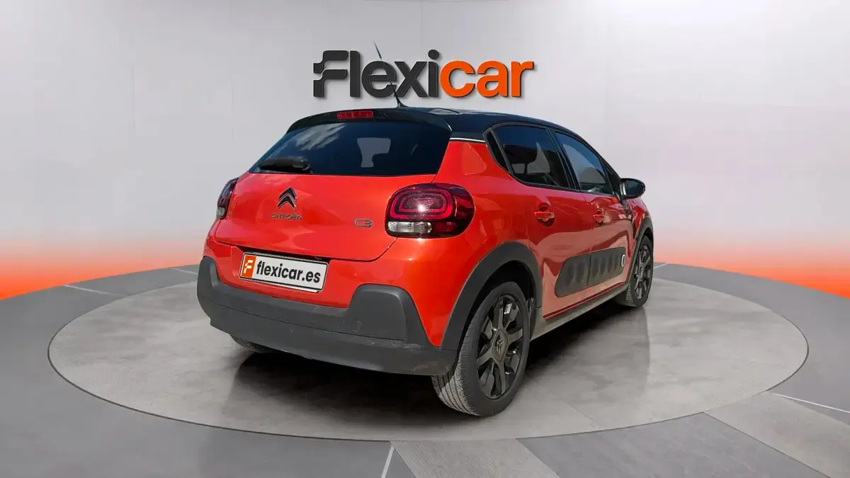 Usado Citroën C3 Feel 110 HP (80 kW) 2016 Laranja Sedan