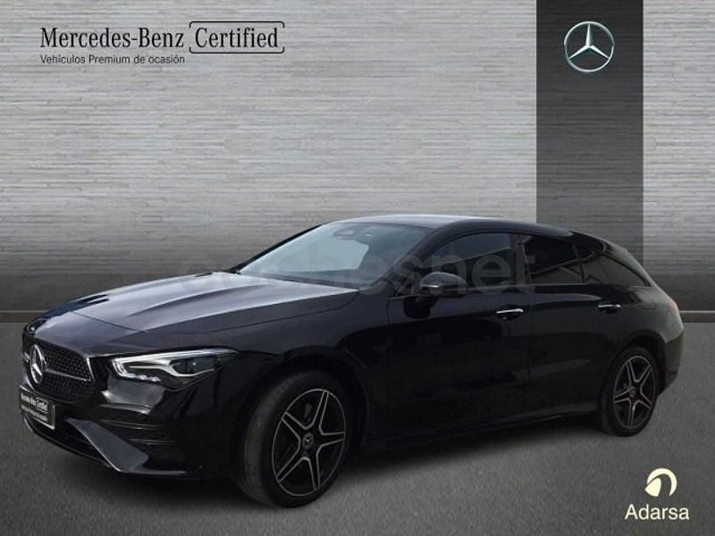 Usado Mercedes CLA250e Shooting Brake AMG line 218 CV (160 kW) 2024 Negro Familiar