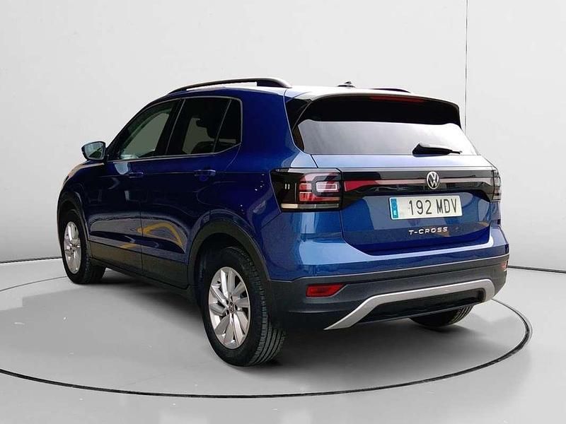 Usado VW T-Cross Advance 111 CV (81 kW) 2023 Azul SUV