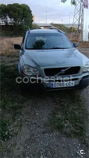 Usado Volvo XC90 163 CV (119 kW) 2003 Gris / plata SUV
