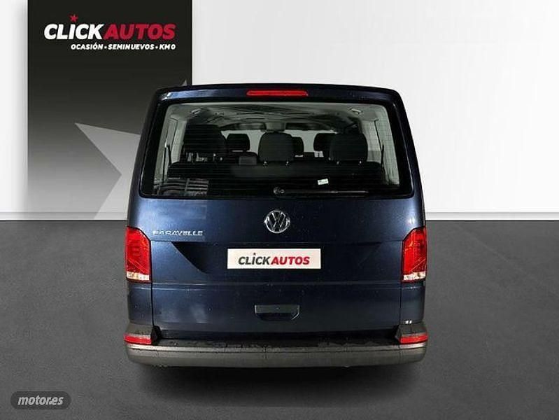 Usado VW Caravelle 110 CV (80 kW) 2023 Azul Van