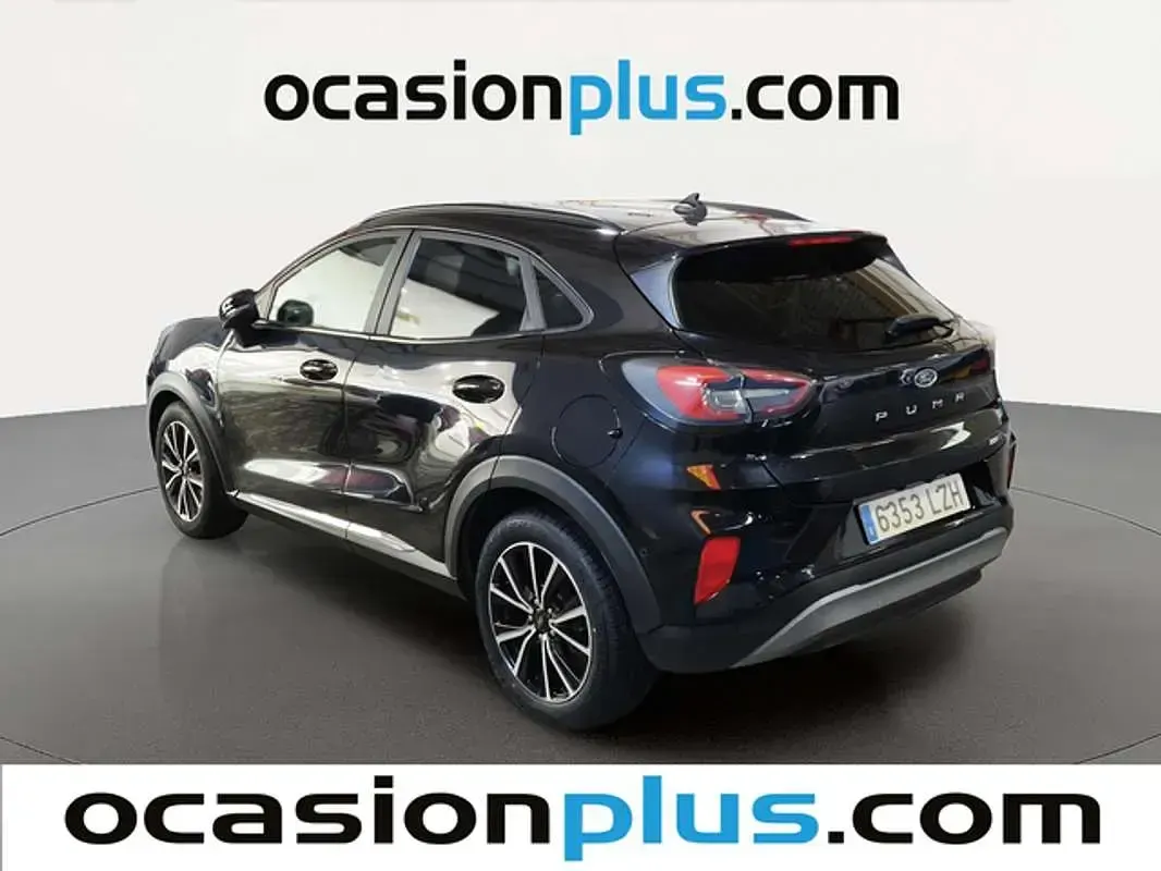 Usado Ford Puma Titanium 125 CV (91 kW) 2022 Negro SUV