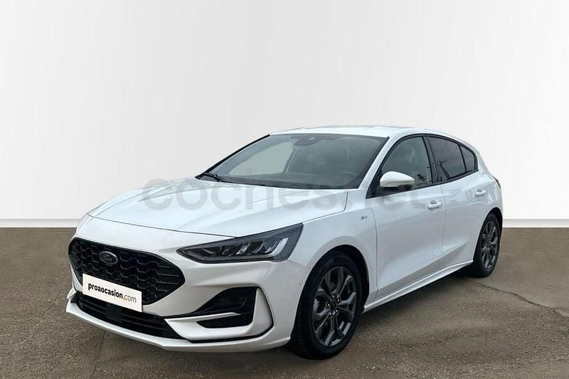 Usado Ford Focus ST-Line 155 CV (114 kW) 2024 Blanco Berlina
