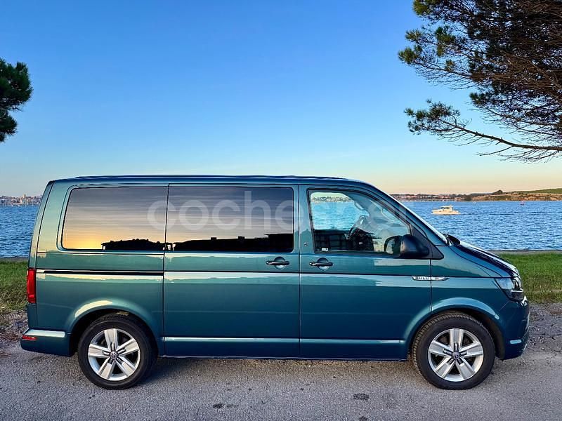 Usado VW Multivan 150 CV (110 kW) 2019 Azul Van