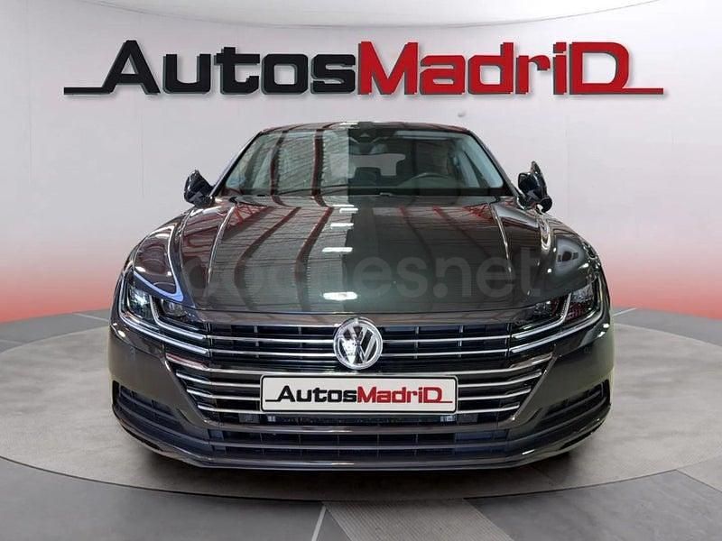 Usado VW Arteon 150 CV (110 kW) 2020 Gris / plata Berlina